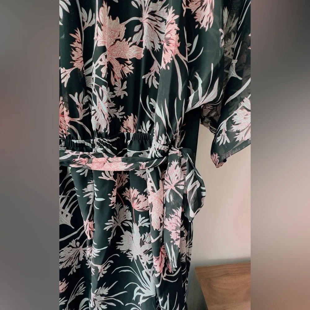 Express Black and Pink Floral Maxi Dress - Picture 5 of 7